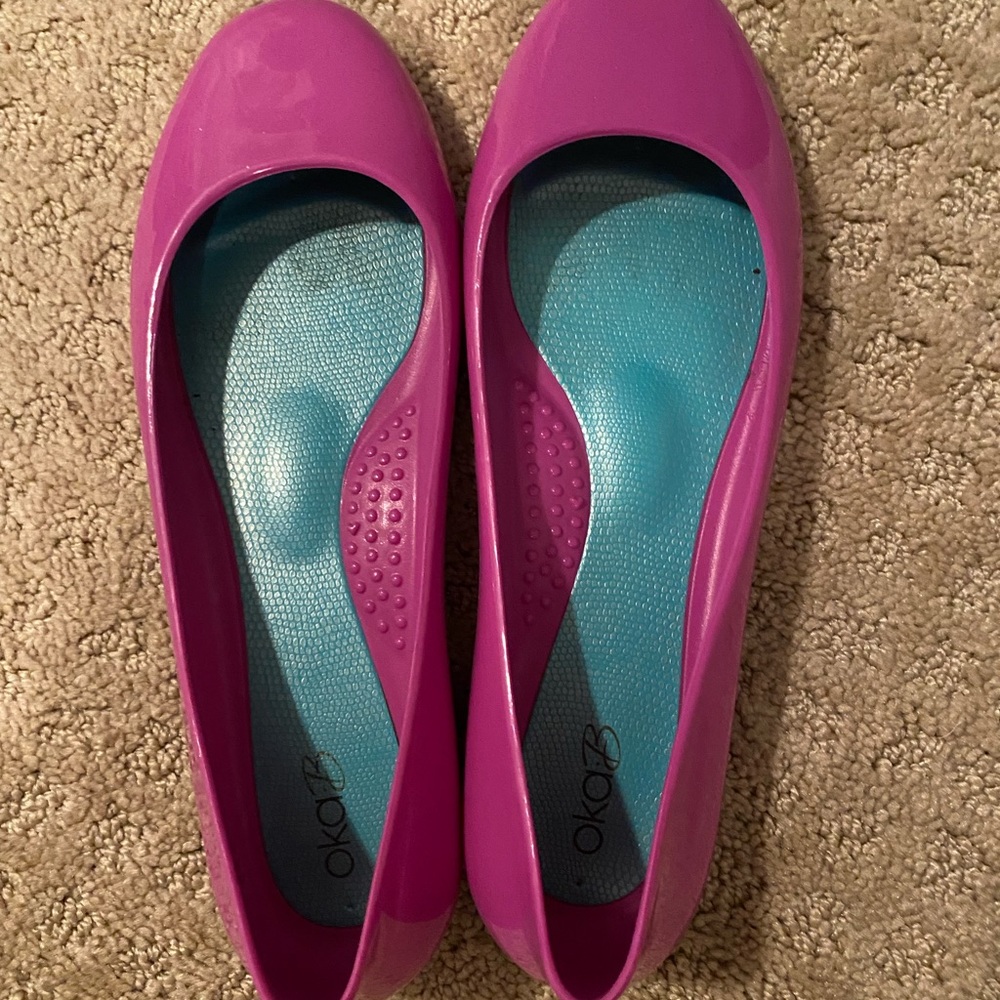 Oka•B Rubber Flats